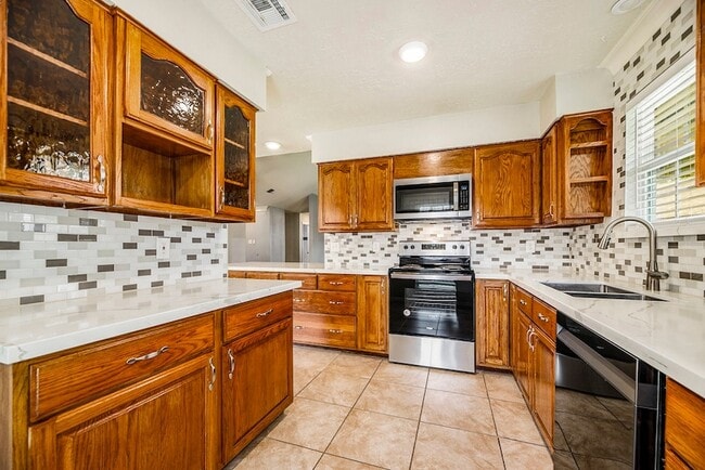 Building Photo - 2539 Cobblers Way