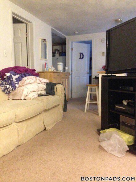 Building Photo - 24 St Cyprians Pl