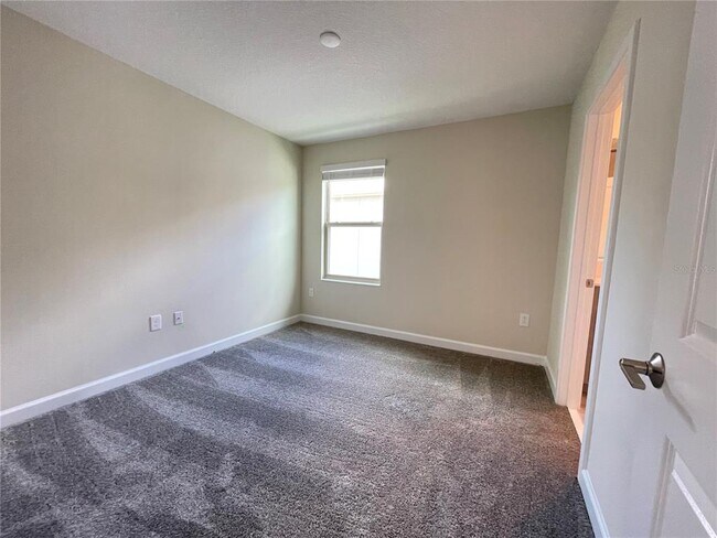 Building Photo - 213 Gentle Breeze Ln