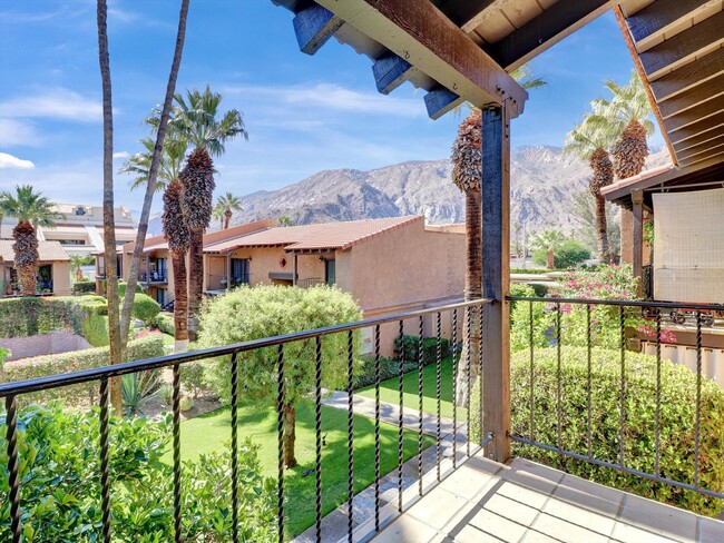 Building Photo - 291 E Mel Ave