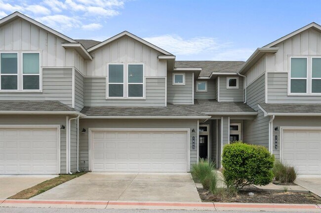 Primary Photo - 1805 Roseburg Dr