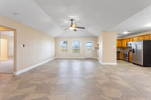 Building Photo - 509 Teal Dr