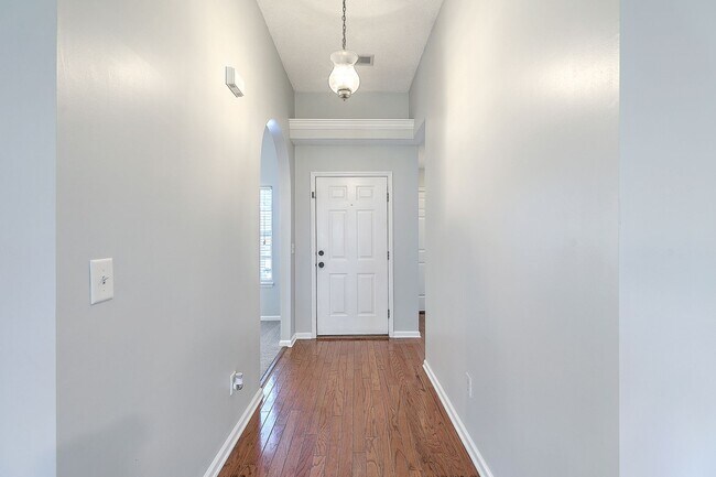 Building Photo - Gorgeous Home in Mt Pleasant's Belle Hall!