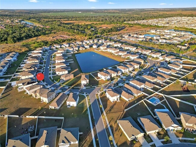 Building Photo - 16645 Mosaic Oar Dr