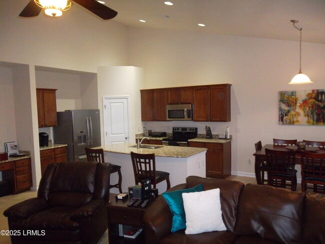 Building Photo - 45 Pennyroyal Way