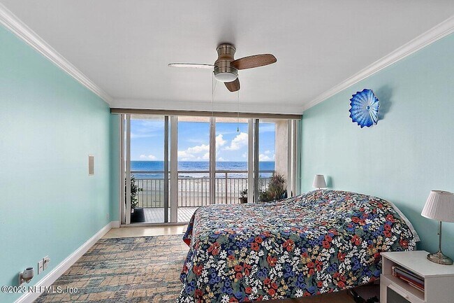 Building Photo - 1601 Ocean Dr S