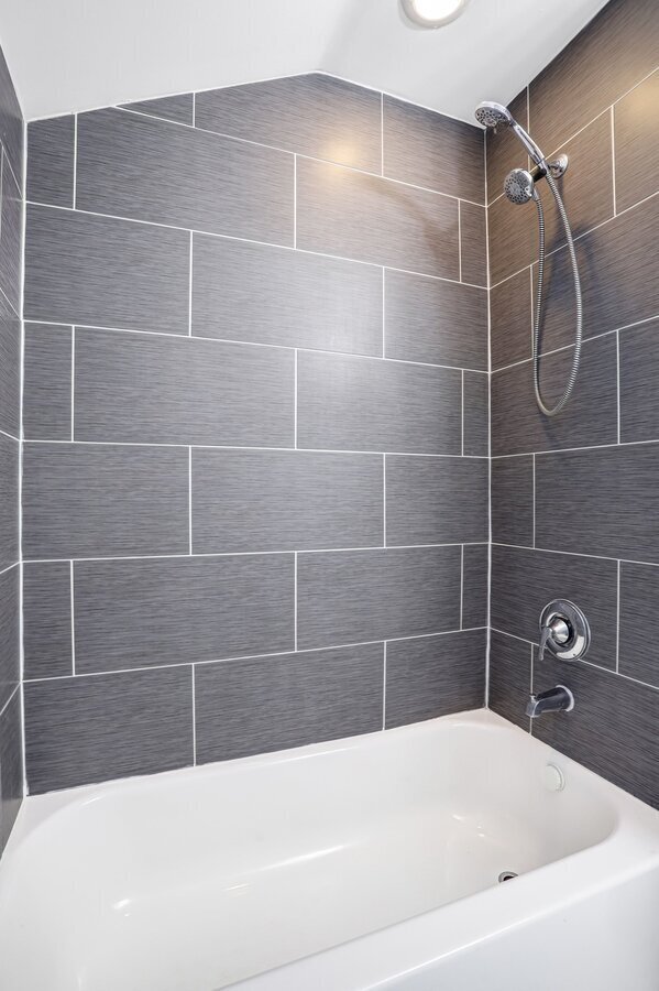 Building Photo - 812 Burns St SE