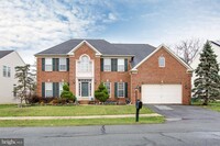 Building Photo - 4413 Medallion Dr