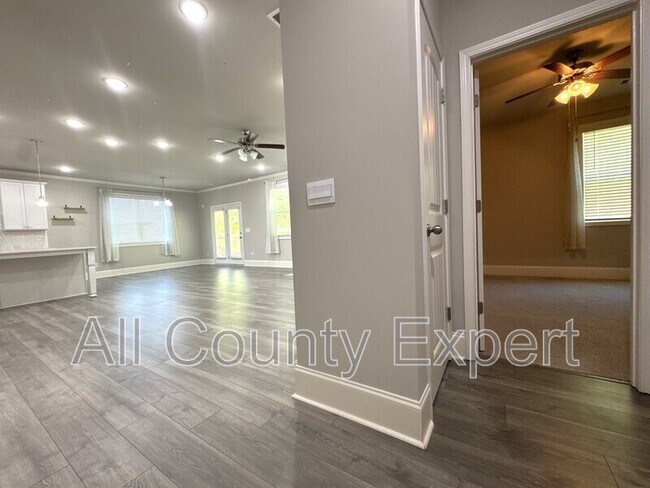 Building Photo - 5145 Explorer Ln