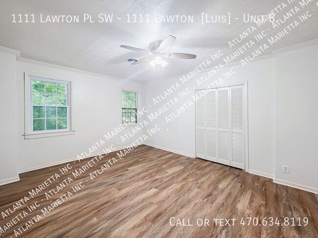 Building Photo - 1111 Lawton Pl SW
