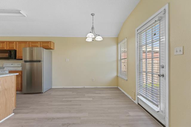 Building Photo - 2312 Corral Dr