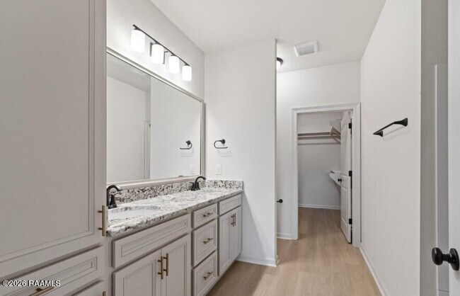 Building Photo - 101 Foster Grove Drive