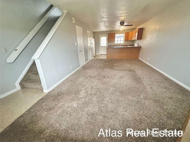 Building Photo - 6970 Peyote Way