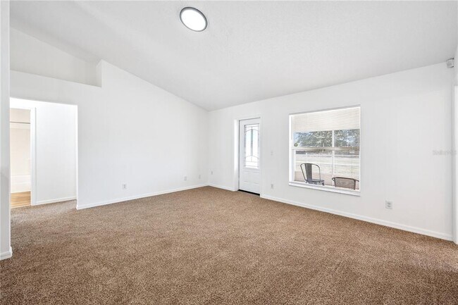 Building Photo - 1703 Sail Ct