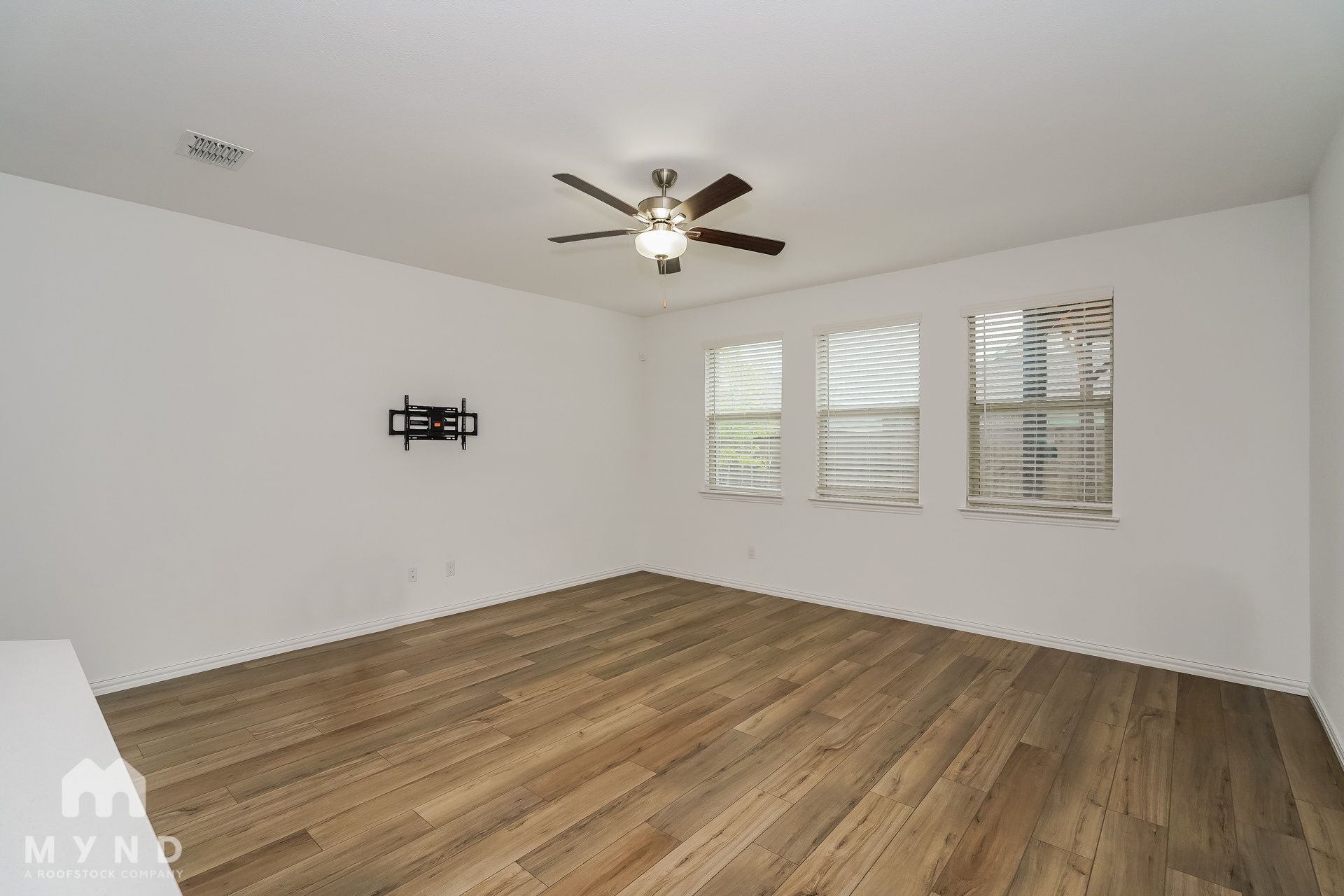 Building Photo - 3300 Layla Creek Dr