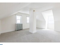 Building Photo - Beautifully Renovated 4 Bedroom, 1.5 Bath ...