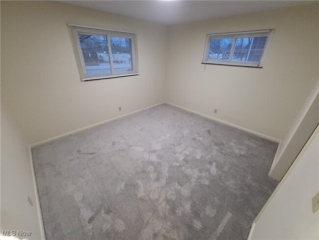 Building Photo - 476 Graham Rd