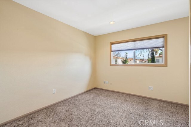 Building Photo - 113 N 1st St