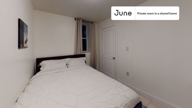 Building Photo - Room in Shared 4 bed/2 bath home