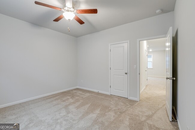 Building Photo - 376 Caledonia Ct