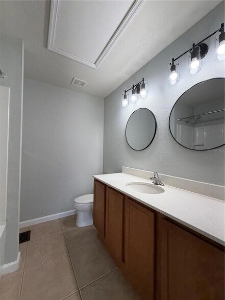 Building Photo - 4895 SW 45th St