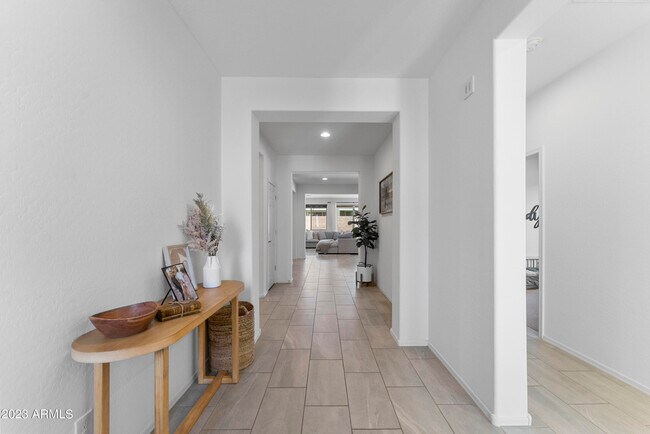 Building Photo - 23138 E Camina Plata