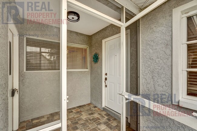 Building Photo - 3777 Bonaventure Ct