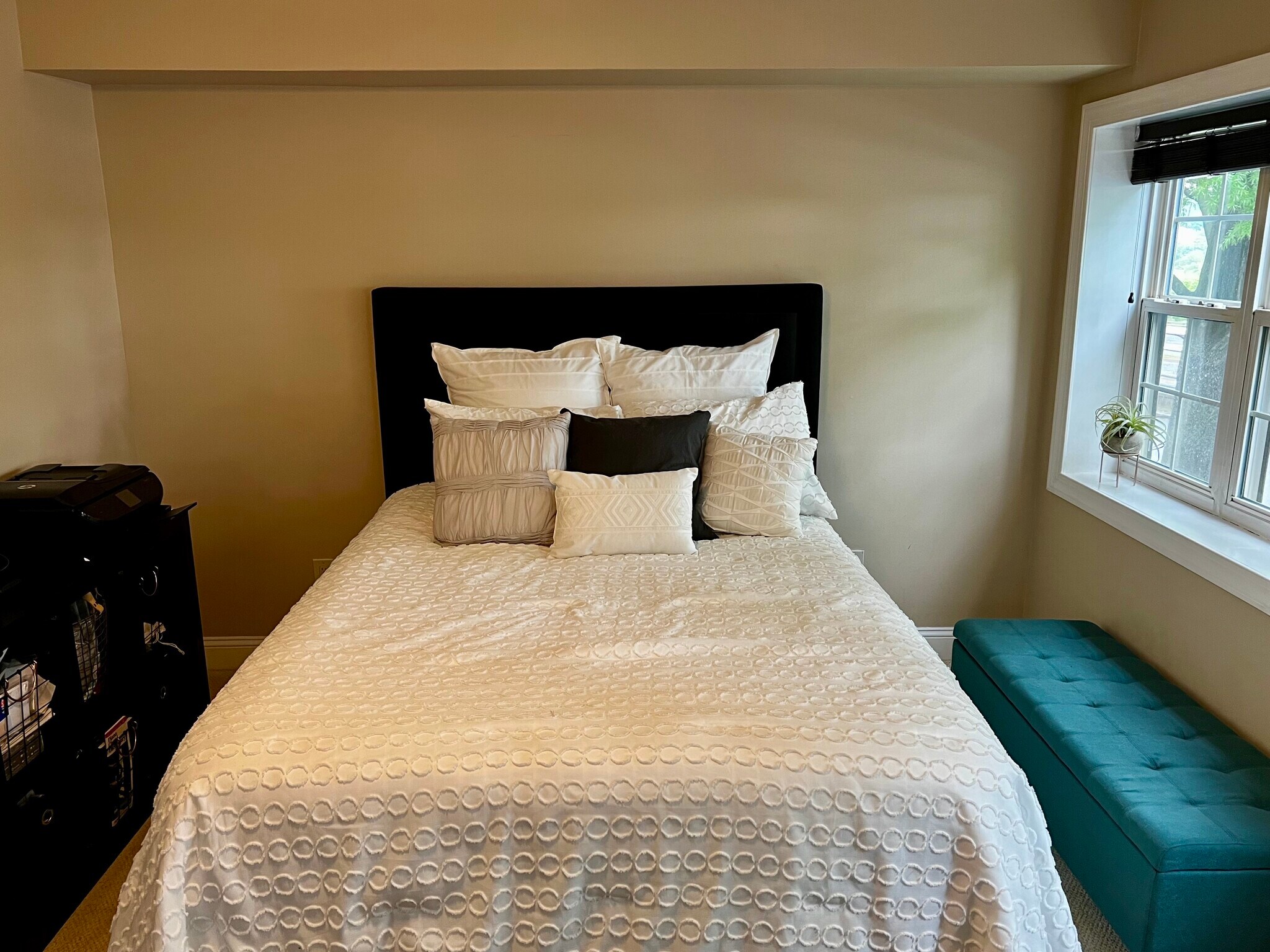 Bedroom 2 - 1424 L St SE