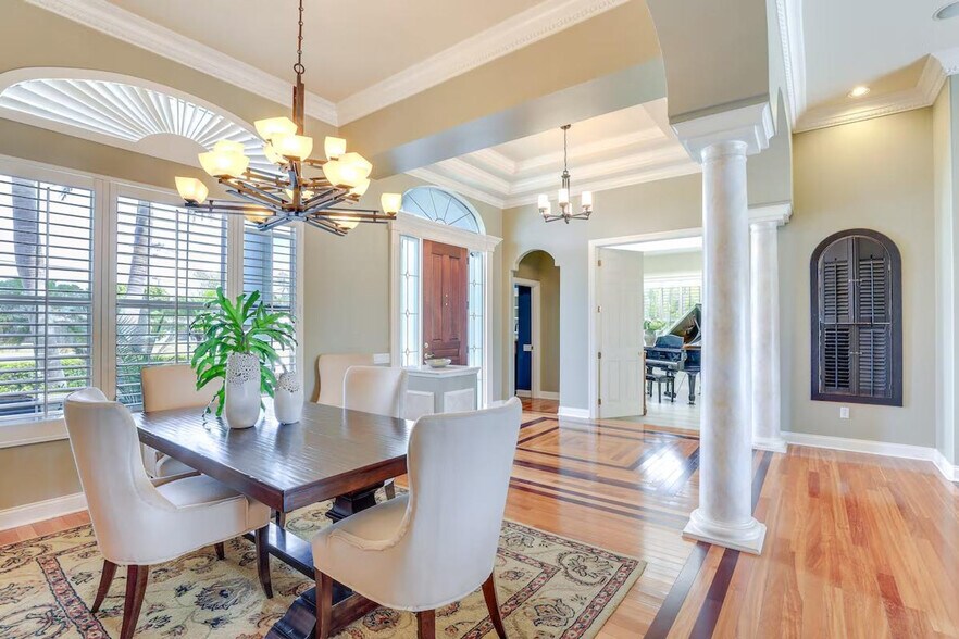 Building Photo - 1730 Caribbean Dr