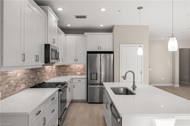 Building Photo - 2318 Sawyers Hill Rd