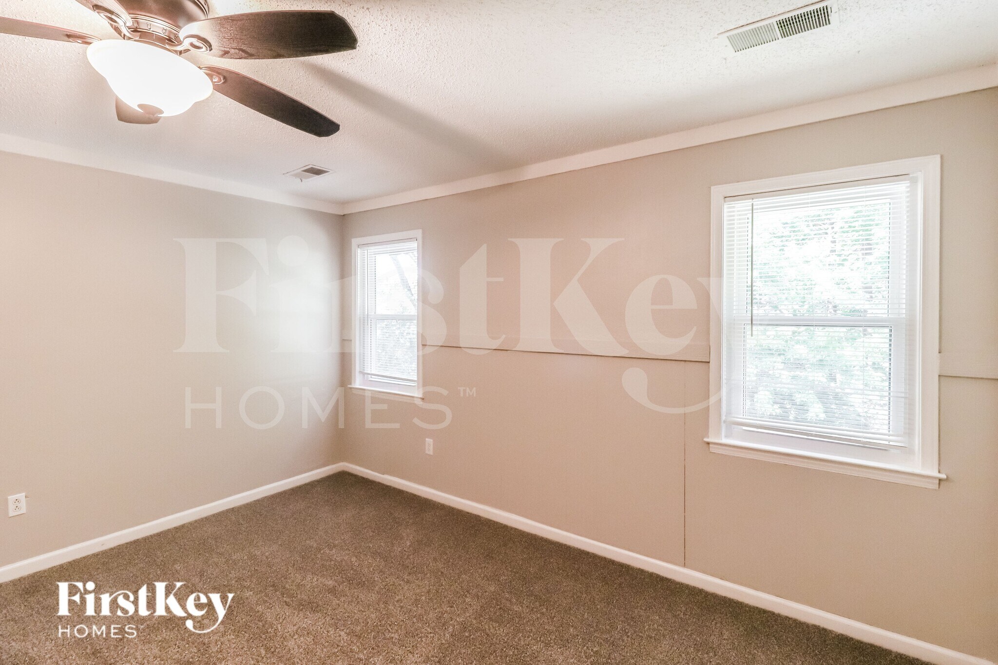 Building Photo - 3943 Kimberly Dawn Cove