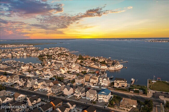 Building Photo - 447 NJ-35