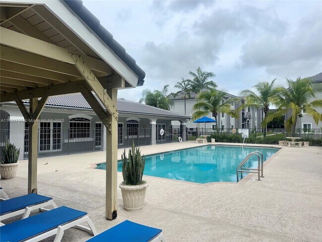 Building Photo - 15470 SW 284th St