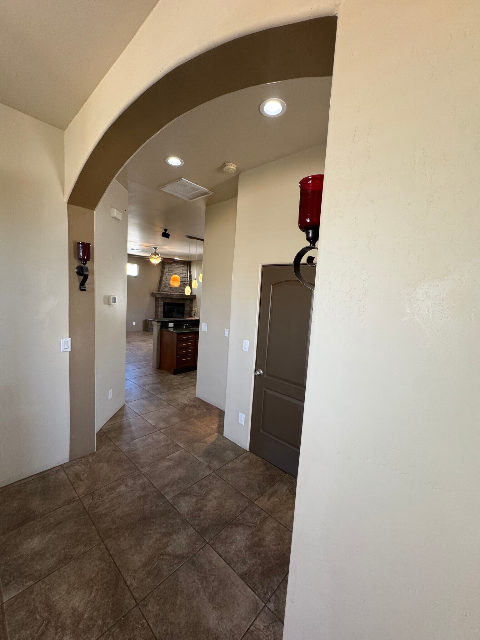 Building Photo - 4600 6th St NW