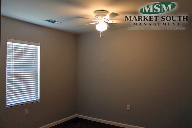 Building Photo - **COMING SOON!!!**  Remodeled Southside Home - Prime Location!