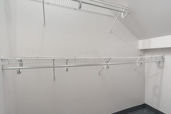 Building Photo - 4801 S Congress Ave