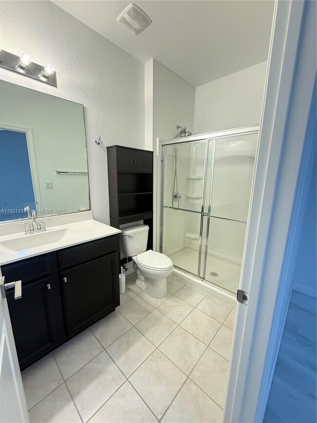 Building Photo - 4029 NW 11 Dr