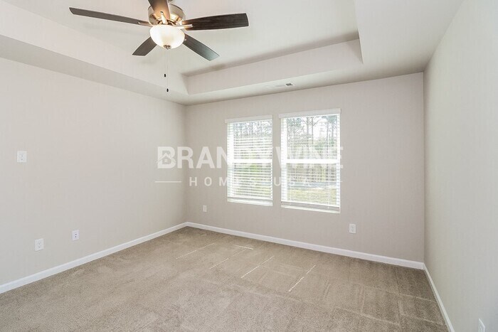 Building Photo - 219 Crestview Way