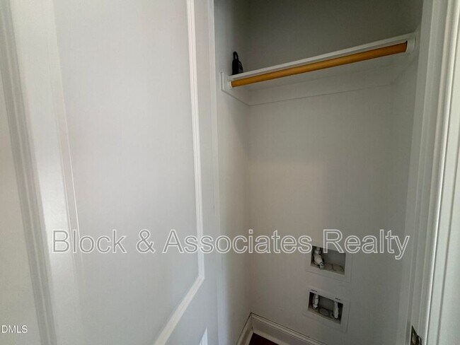 Building Photo - 5710 Parker Pnes Ct