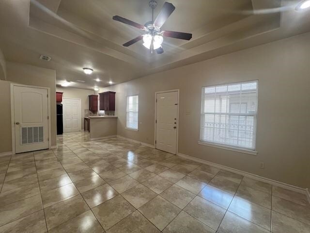Building Photo - 710 Alta Vista Dr