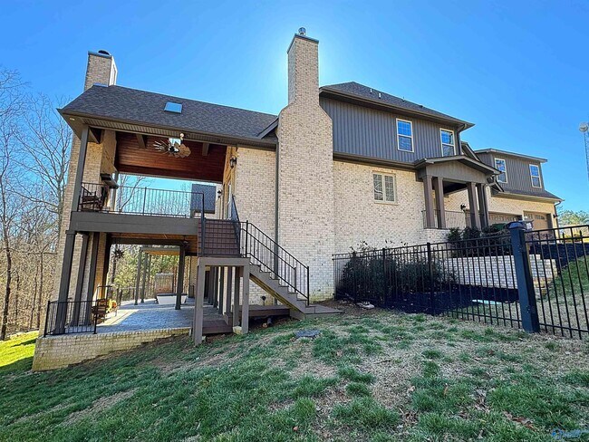 Building Photo - 1 Sylvias Wy