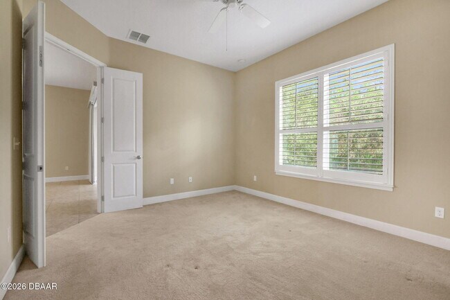 Building Photo - 800 Aldenham Ln