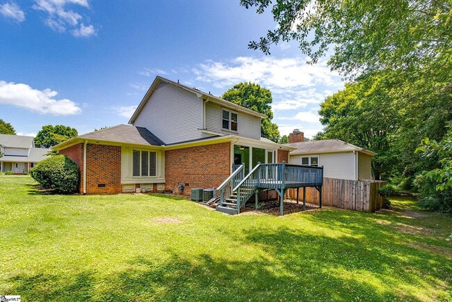 Building Photo - 9 Hillington Pl