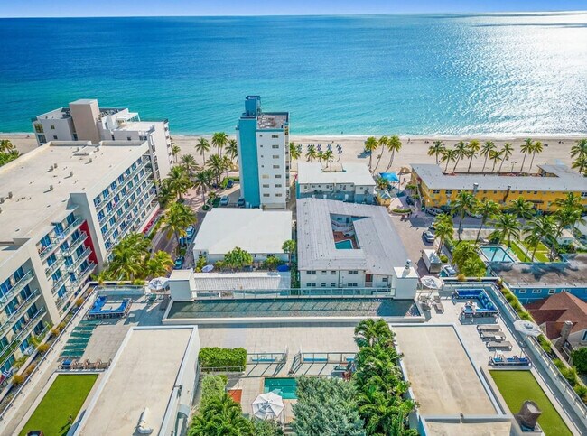 Building Photo - 777 N Ocean Dr