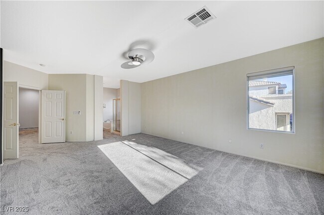 Building Photo - 57 Voltaire Ave