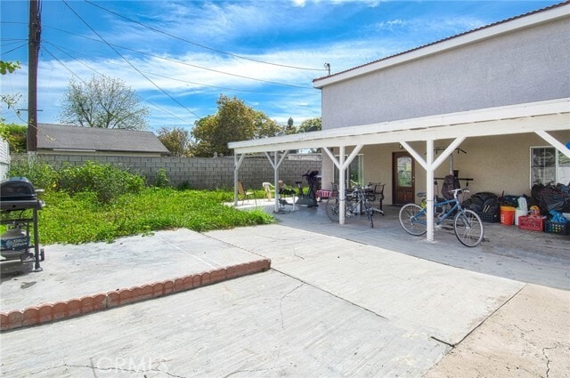 Building Photo - 14802 Leibacher Ave