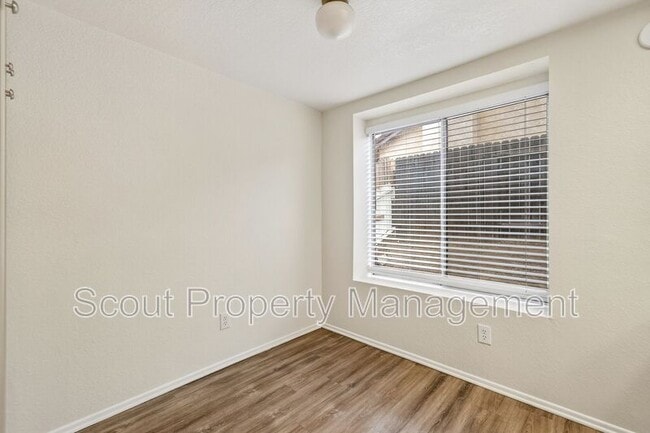 Building Photo - 27099 Rainbow Creek Dr