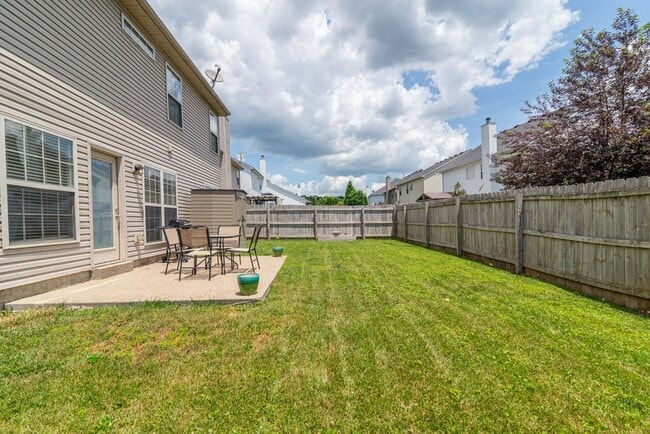 Building Photo - 17011 Bowline View Trail