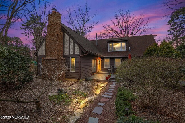 Building Photo - 1244 Whitesville Rd