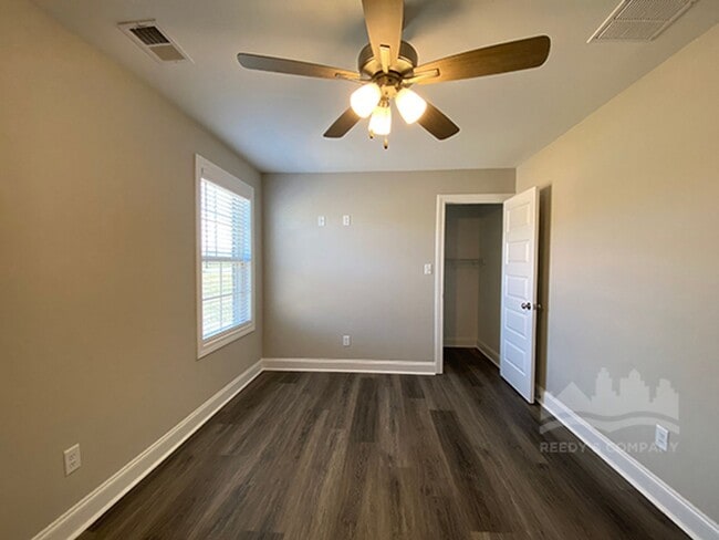 Building Photo - 9691 Jackson Run Ln